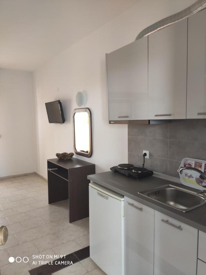 Elsa Apartments Pefkochori Buitenkant foto